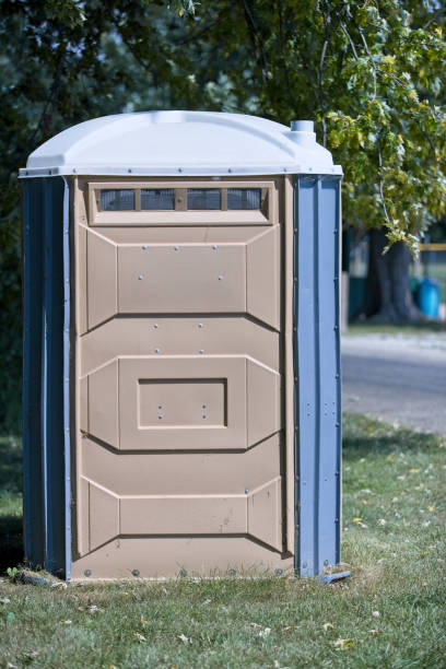 Best Portable restroom trailer rental  in Oak Hill, TN